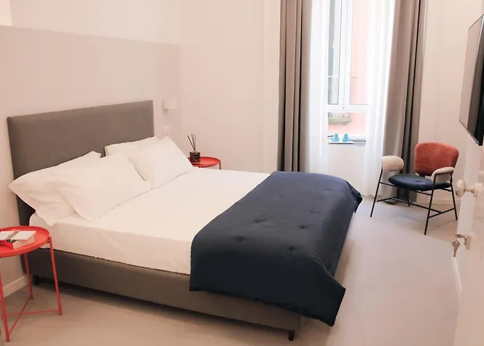 بيت ضيافة Six Luxury Spagnoli نابولي